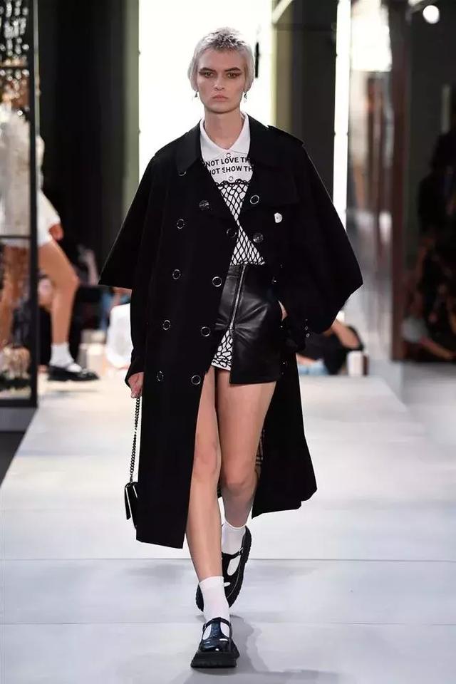 全新的Burberry有多時髦？ 看完這篇想買下一整季