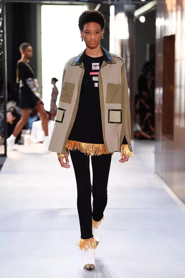 全新的Burberry有多時髦？ 看完這篇想買下一整季