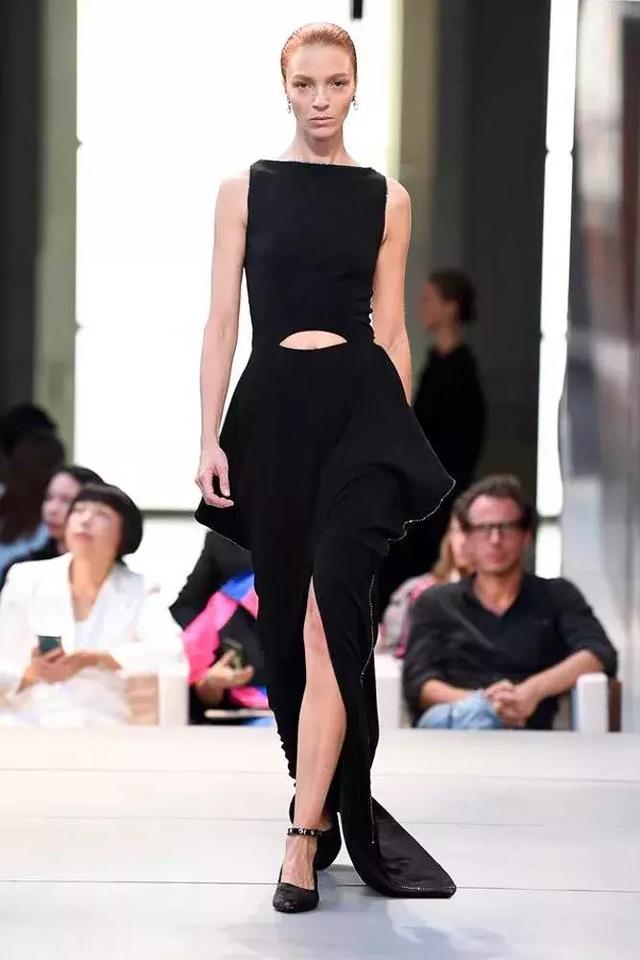 全新的Burberry有多時髦？ 看完這篇想買下一整季