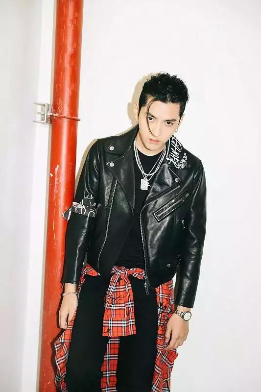 全新的Burberry有多時髦？ 看完這篇想買下一整季