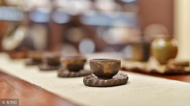 人生最重要的三種修養：第一感恩！ 第二誠信！ 第三堅持！