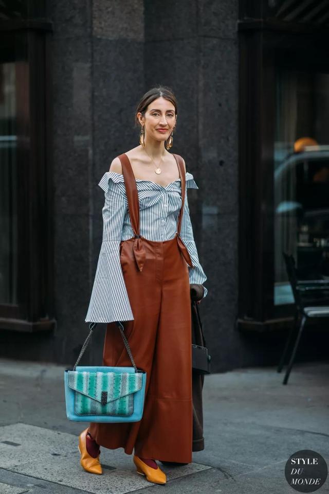 今年秋冬最火的元素,得是時髦經典的條紋元素!