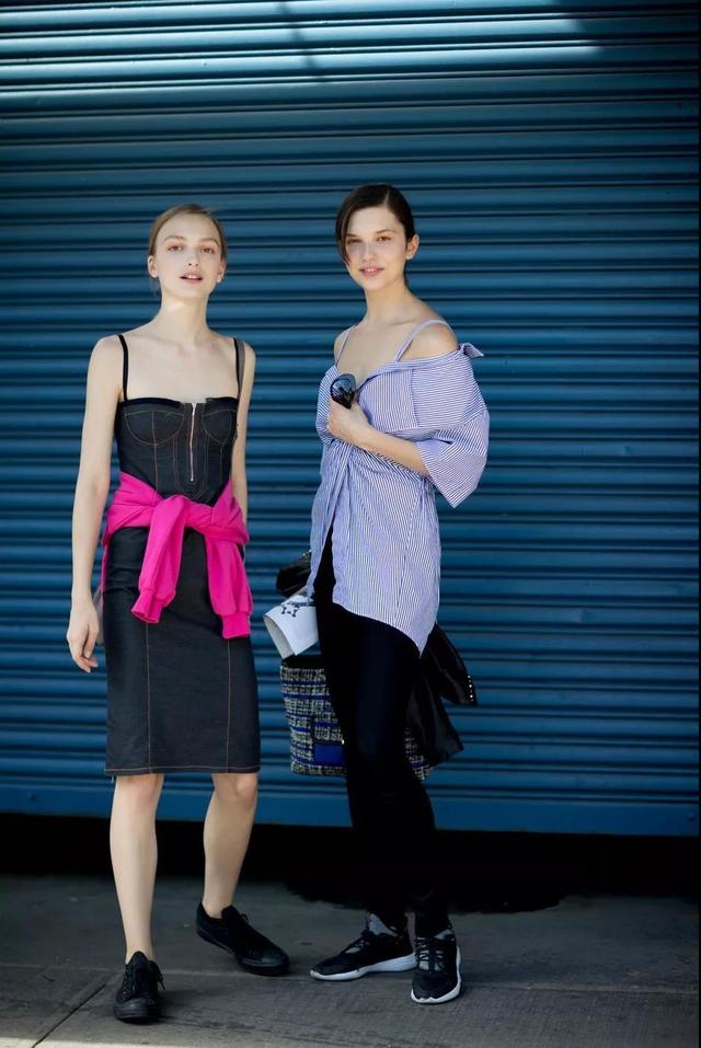 今年秋冬最火的元素,得是時髦經典的條紋元素!