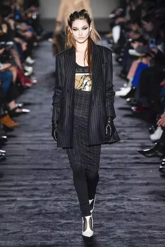 我覺得這個品牌也可以承包職場衣櫥！