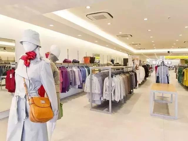 我覺得這個品牌也可以承包職場衣櫥！