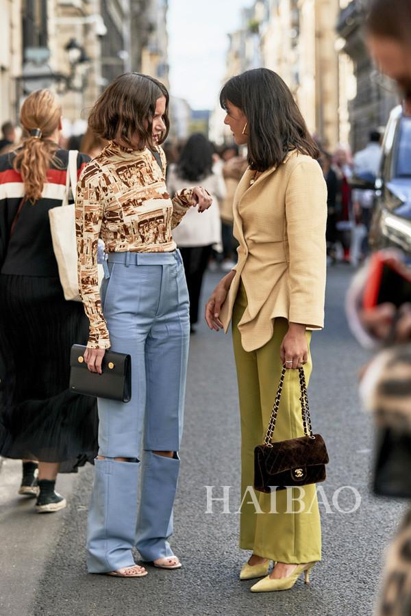 看看巴黎時裝周秀場外街拍達人都是如何帥氣亮相的