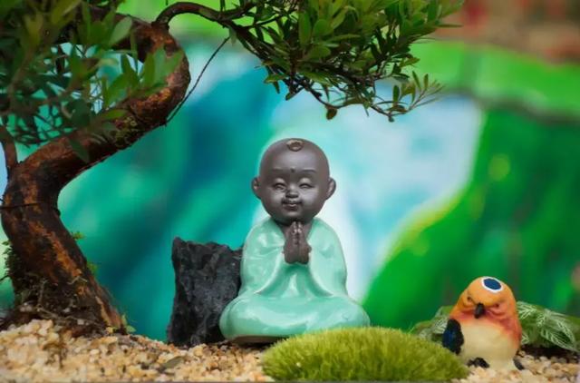 保持善良，嚴格律己，學會不在意！