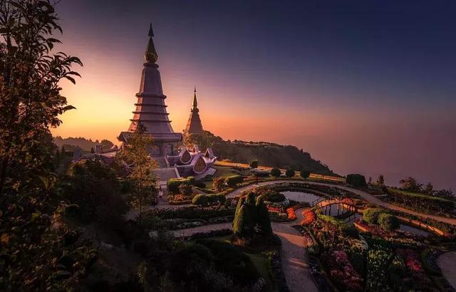 渡人，亦是渡己