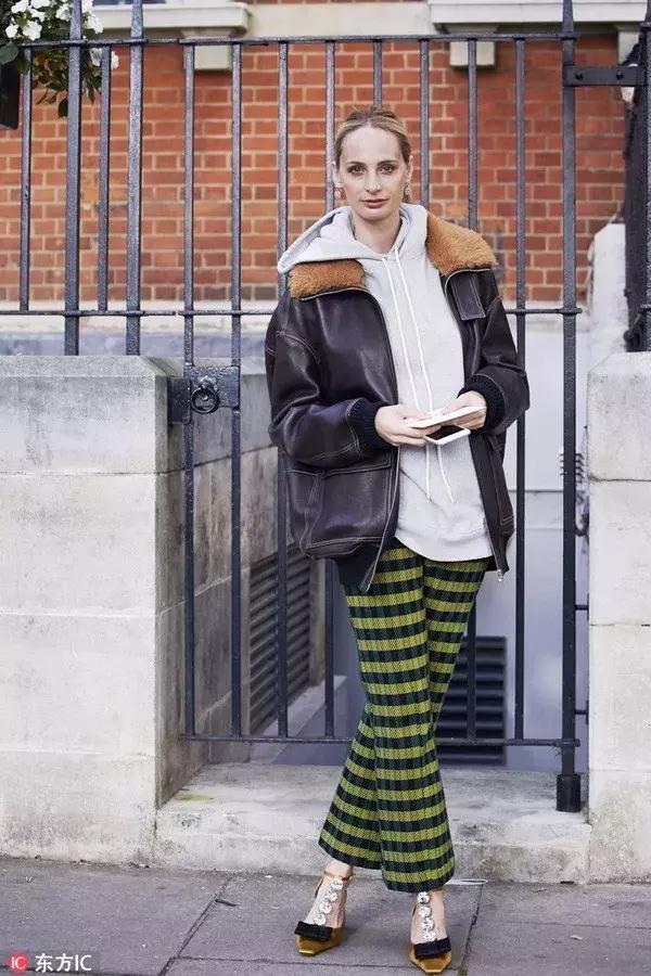 清爽簡單的夏季已經過去，快穿上一雙“寶石鞋”溫柔的走入秋天吧