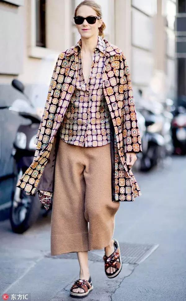 清爽簡單的夏季已經過去，快穿上一雙“寶石鞋”溫柔的走入秋天吧