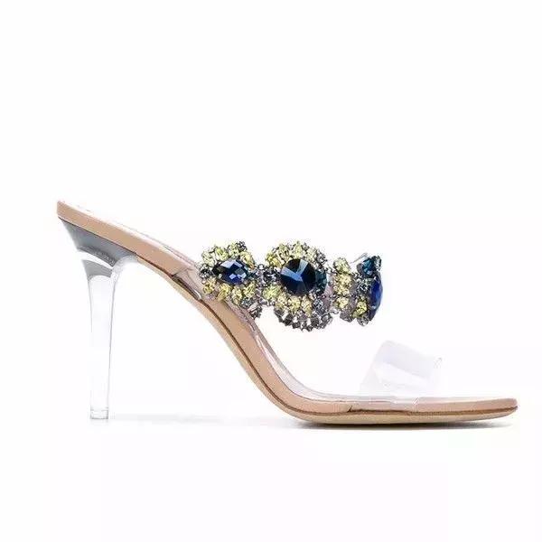 清爽簡單的夏季已經過去，快穿上一雙“寶石鞋”溫柔的走入秋天吧