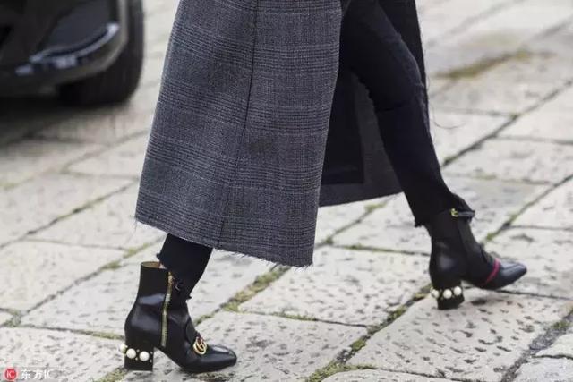 清爽簡單的夏季已經過去，快穿上一雙“寶石鞋”溫柔的走入秋天吧