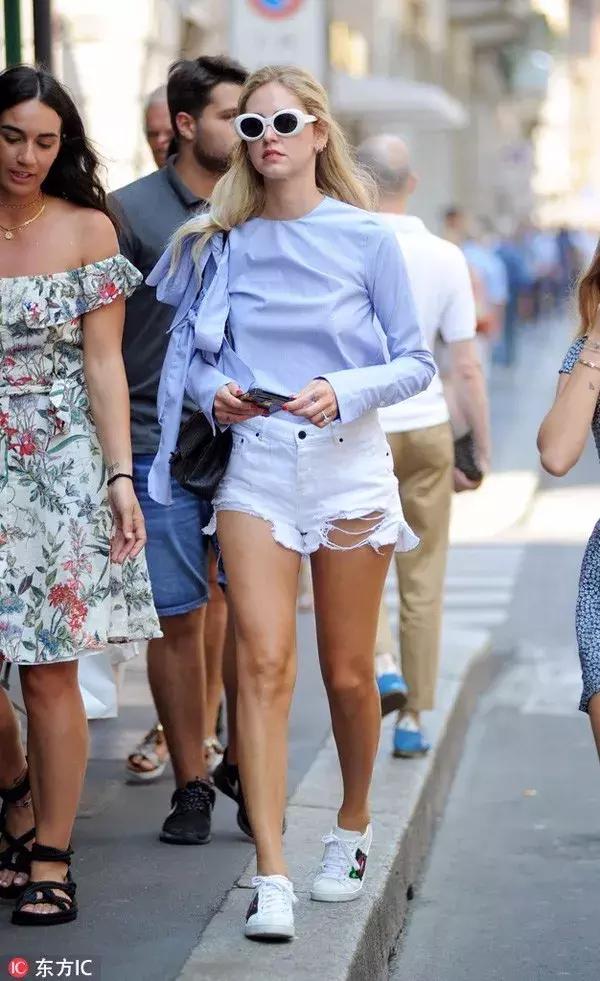 清爽簡單的夏季已經過去，快穿上一雙“寶石鞋”溫柔的走入秋天吧