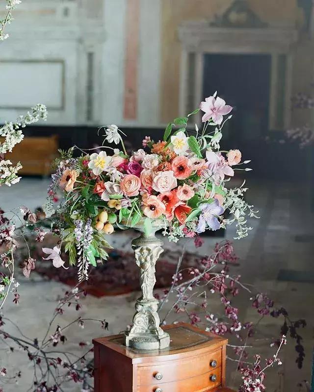 分享一組舊金山花藝師Kiana的大作，抱走舔屏去！