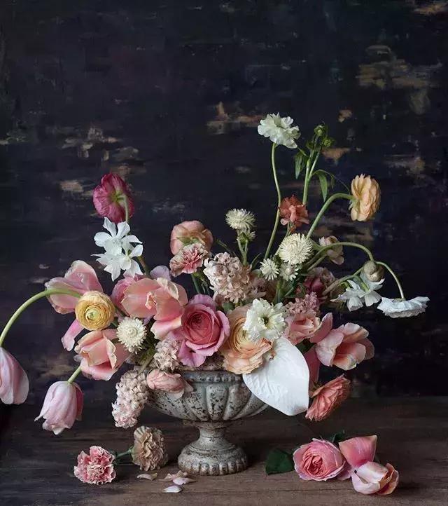 分享一組舊金山花藝師Kiana的大作，抱走舔屏去！