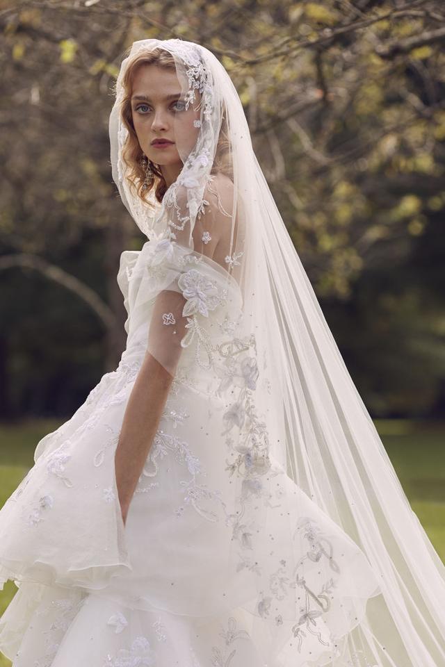 趨勢：2019秋冬七大婚紗設計趨勢