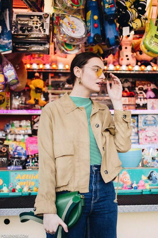 去年的外套今年怎麼穿更時髦？ 這三件內搭來叫醒