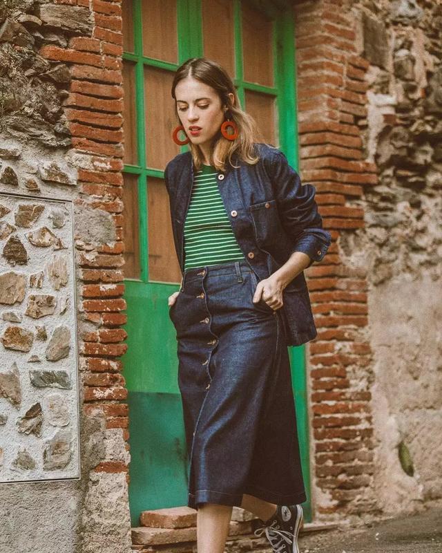 去年的外套今年怎麼穿更時髦？ 這三件內搭來叫醒