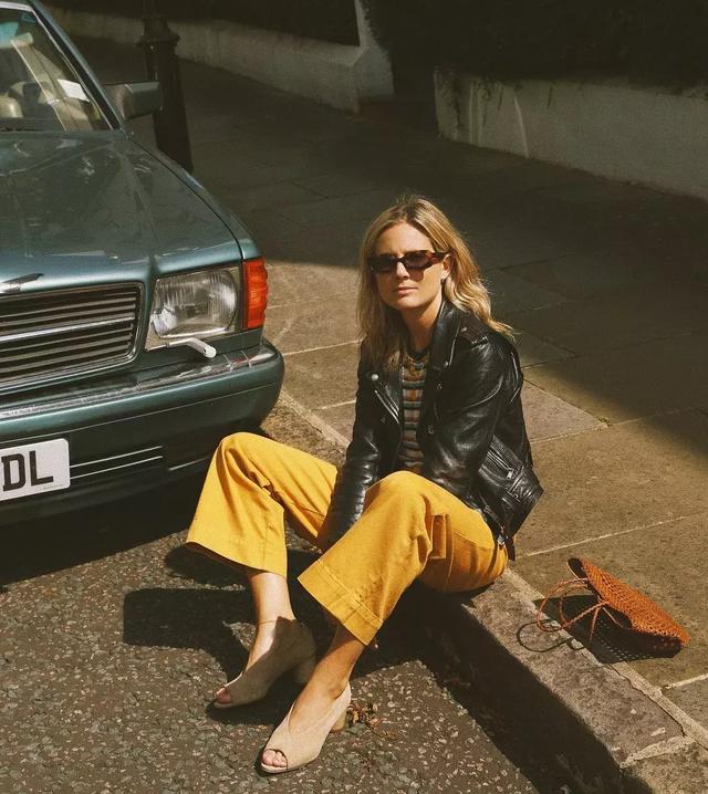 去年的外套今年怎麼穿更時髦？ 這三件內搭來叫醒