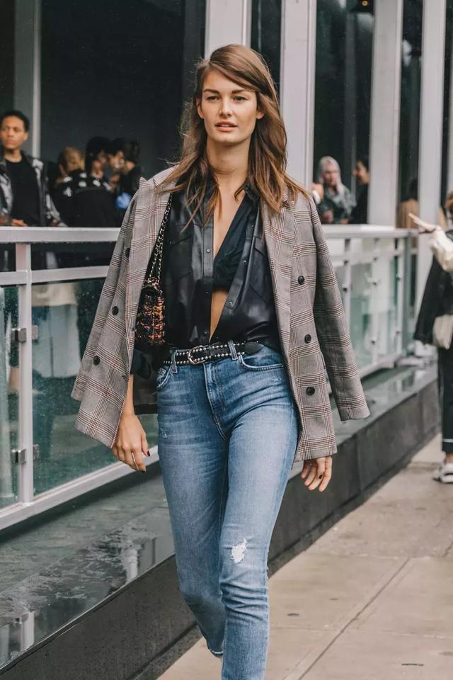 去年的外套今年怎麼穿更時髦？ 這三件內搭來叫醒