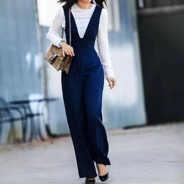 去年的外套今年怎麼穿更時髦？ 這三件內搭來叫醒