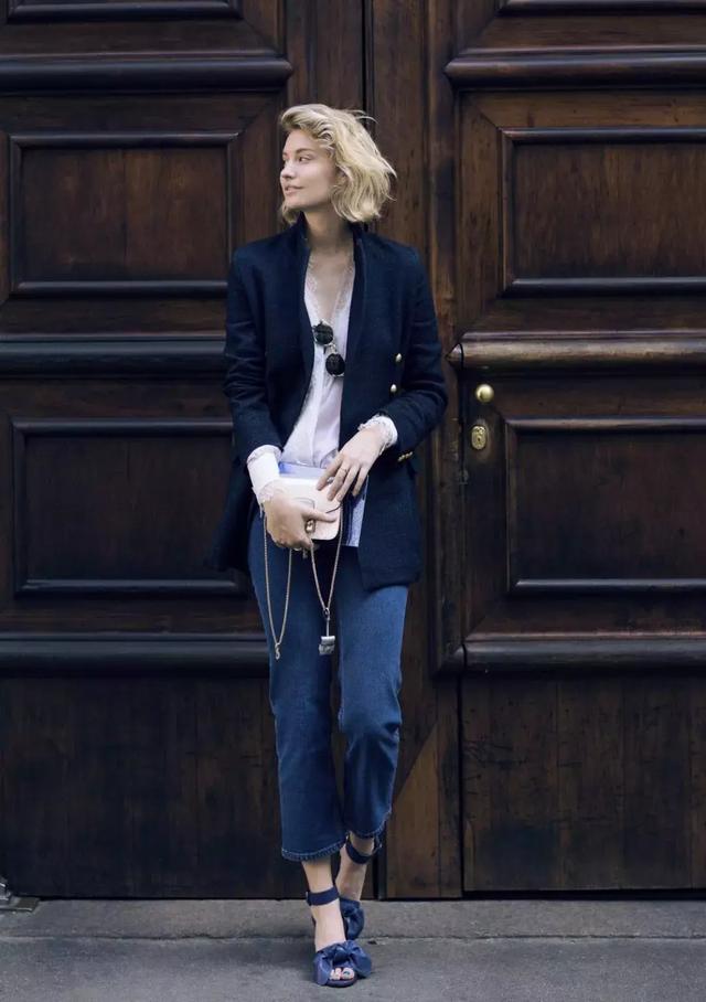 去年的外套今年怎麼穿更時髦？ 這三件內搭來叫醒