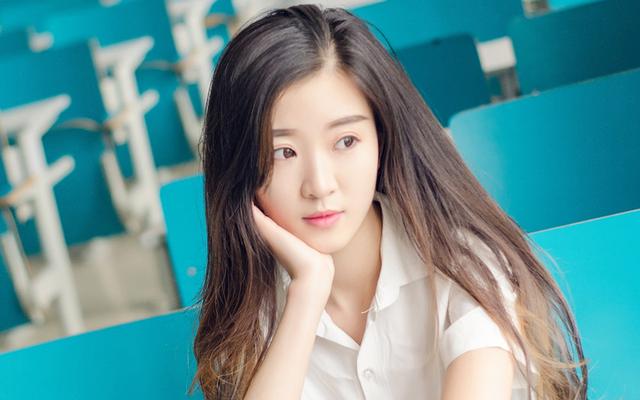 餘生，很貴，不將就不放棄，找一個寵你的人