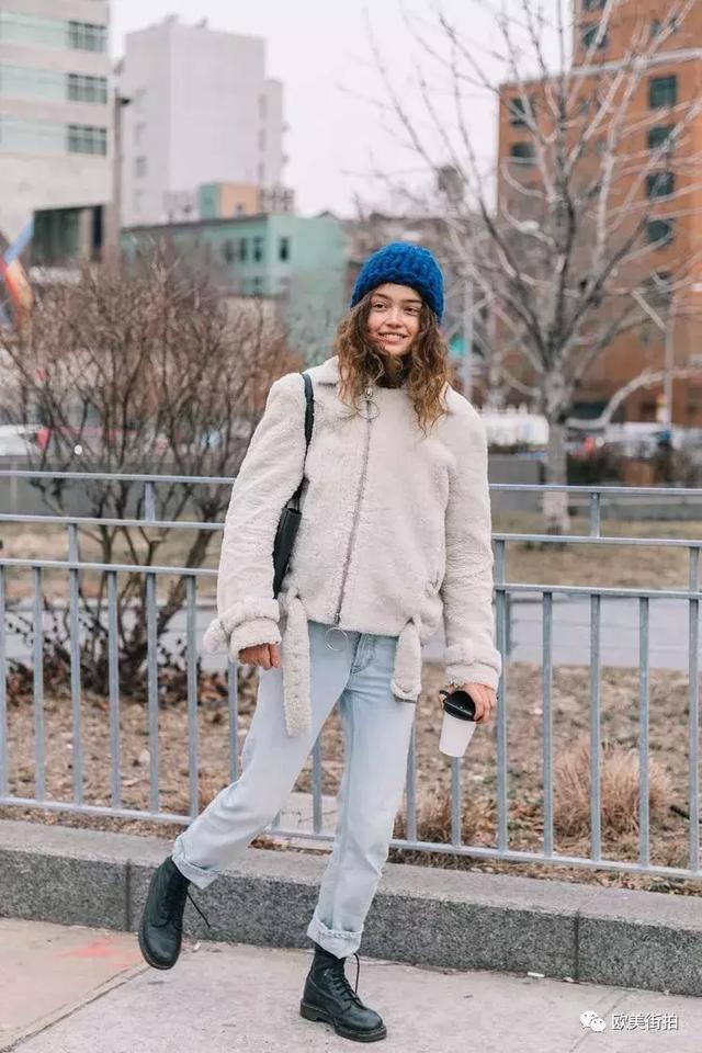 最流行這件外套，它比大衣還好穿！