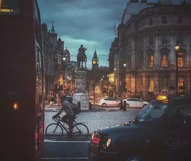 天會黑，人會變！