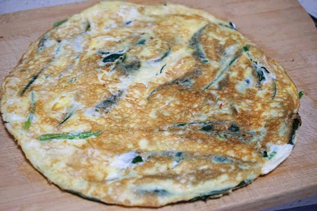 你不知道的鍋塌菠菜，原來這麼香，攤一張小娃搶著吃，做一次不夠