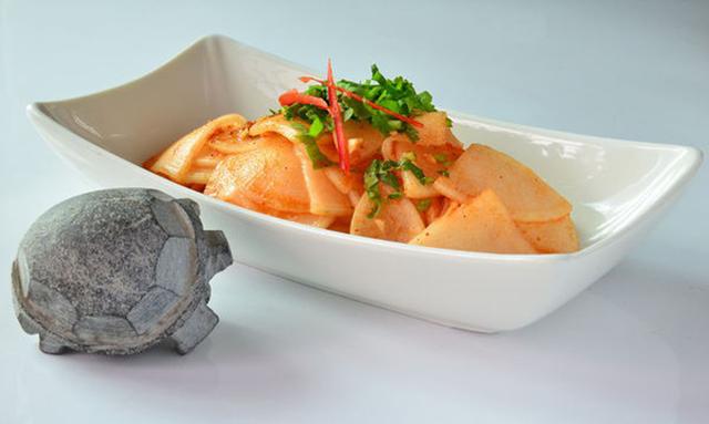 蘿蔔又出新做法了，家裡來客人上一碗，既有面子又好吃開胃！