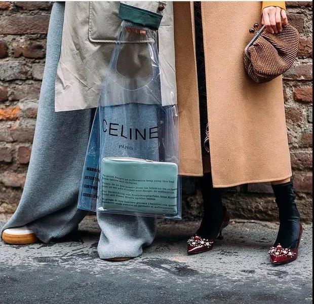 Celine的透明“水果袋”售價7000塊？ 竟意外有點好看！