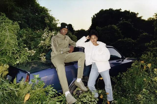 香奈兒設計師跟PUMA搞聯名？ 試穿完竟然有點好看！