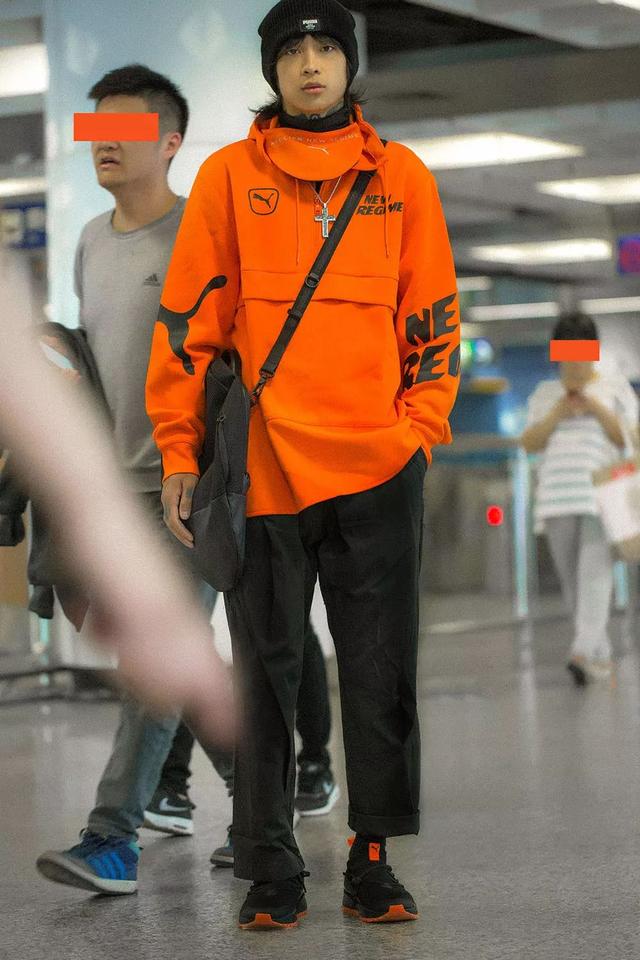 香奈兒設計師跟PUMA搞聯名？ 試穿完竟然有點好看！