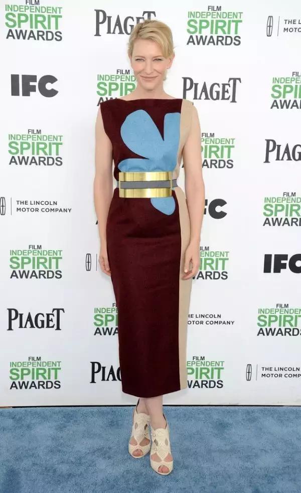 什麼樣的美鞋才配得上她們的美腿？ 現在你也可以擁有