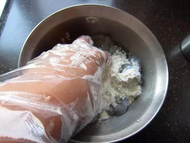 教你做軟炸蝦仁，外酥里嫩，超級美味，絕對是人人都想吃~