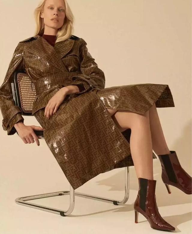 這個秋冬最好看的50雙短靴清單來了！ 照著買讓這個冬天又美又溫暖