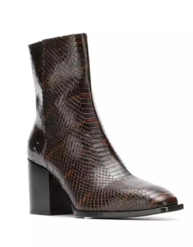 這個秋冬最好看的50雙短靴清單來了！ 照著買讓這個冬天又美又溫暖