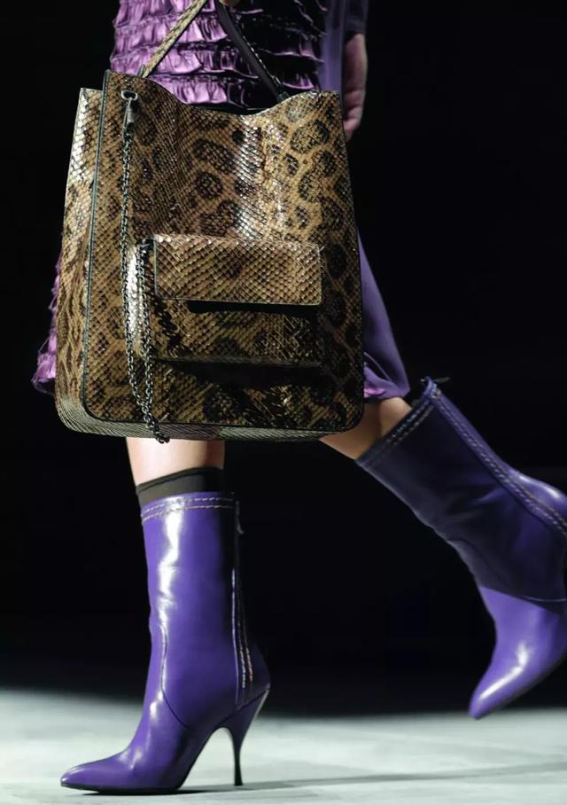 這個秋冬最好看的50雙短靴清單來了！ 照著買讓這個冬天又美又溫暖