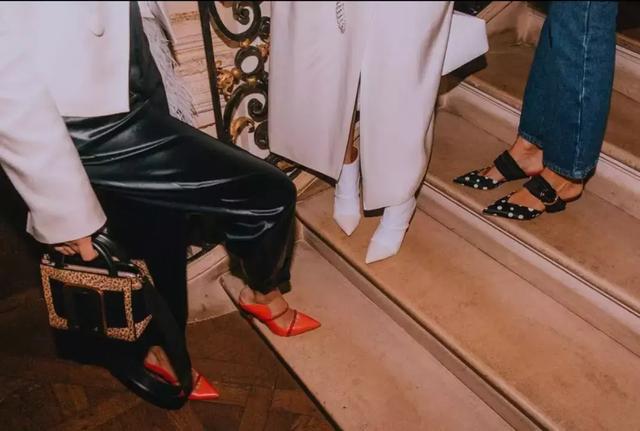 這個秋冬最好看的50雙短靴清單來了！ 照著買讓這個冬天又美又溫暖