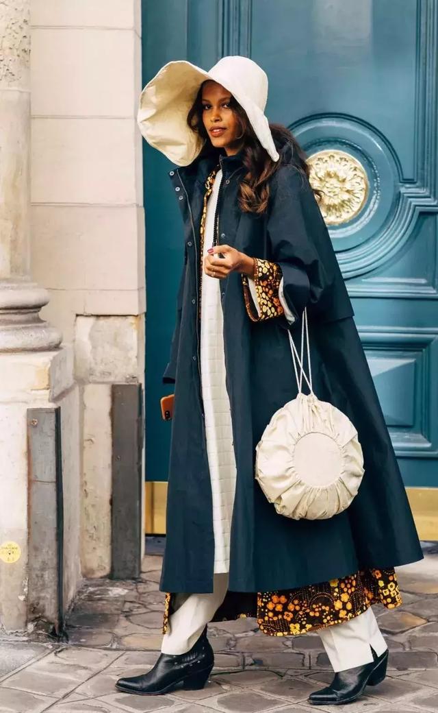 這個秋冬最好看的50雙短靴清單來了！ 照著買讓這個冬天又美又溫暖