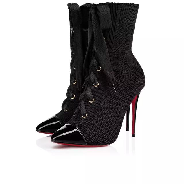 這個秋冬最好看的50雙短靴清單來了！ 照著買讓這個冬天又美又溫暖