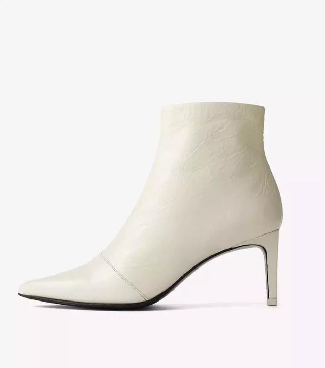 這個秋冬最好看的50雙短靴清單來了！ 照著買讓這個冬天又美又溫暖