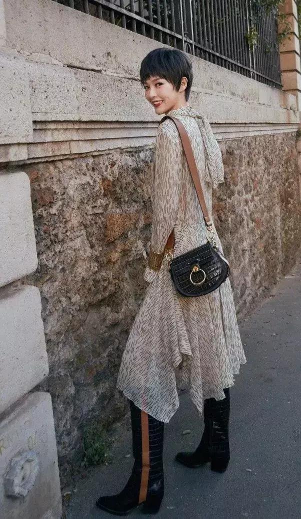 這個秋冬最好看的50雙短靴清單來了！ 照著買讓這個冬天又美又溫暖