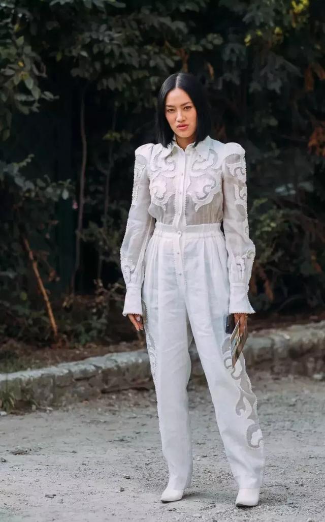 這個秋冬最好看的50雙短靴清單來了！ 照著買讓這個冬天又美又溫暖