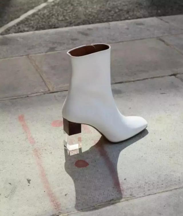 這個秋冬最好看的50雙短靴清單來了！ 照著買讓這個冬天又美又溫暖