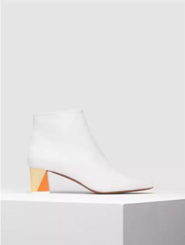 這個秋冬最好看的50雙短靴清單來了！ 照著買讓這個冬天又美又溫暖