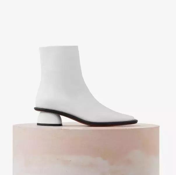 這個秋冬最好看的50雙短靴清單來了！ 照著買讓這個冬天又美又溫暖