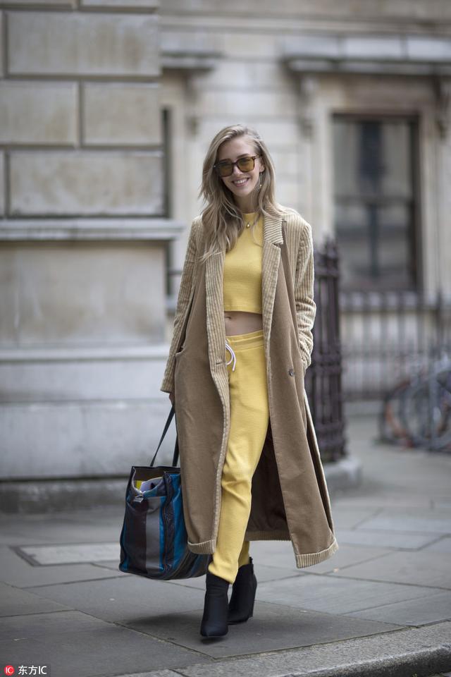 燈芯絨難穿？ 我看是你不夠“土”吧！