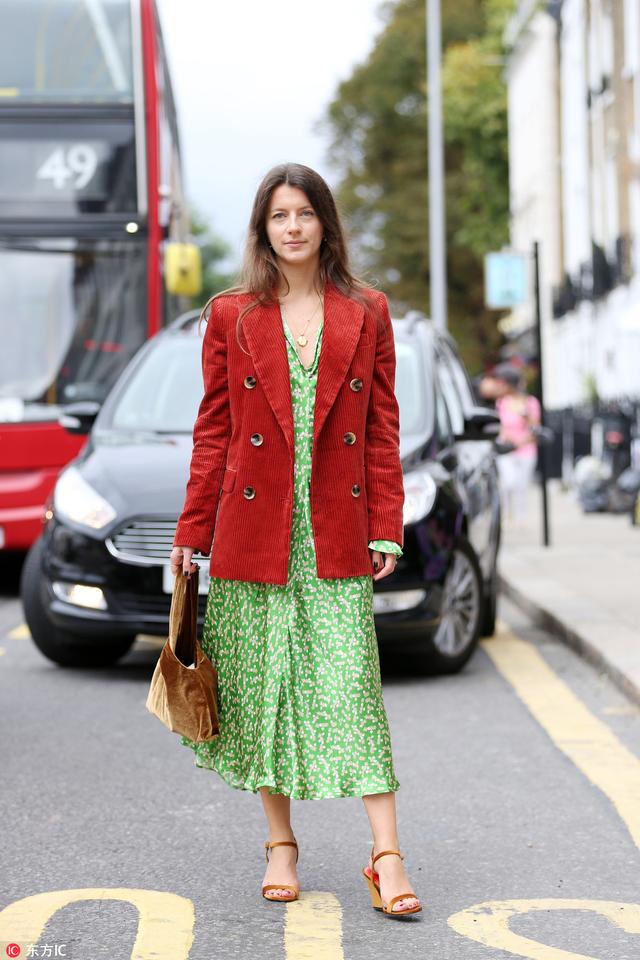 燈芯絨難穿？ 我看是你不夠“土”吧！